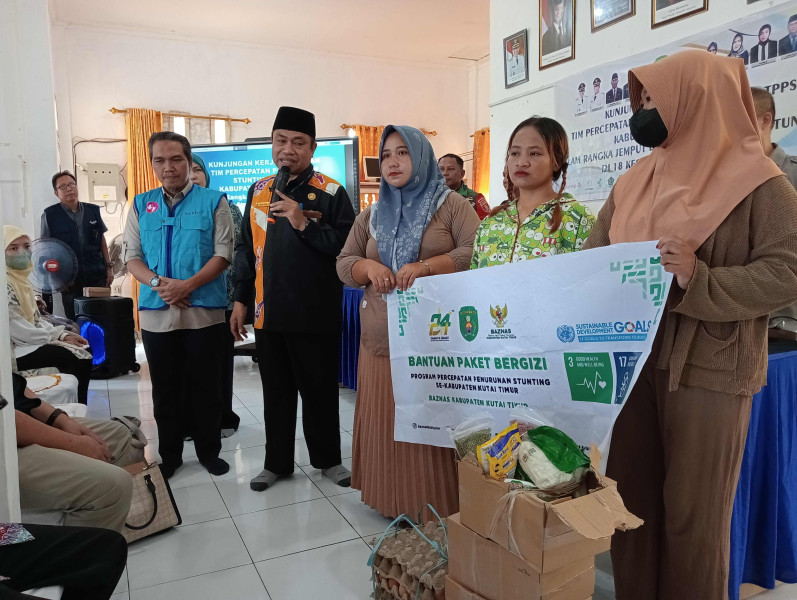 Kunjungan  Lapangan TPPS Kabupaten Kutai Timur di Kecamatan Batu Ampar